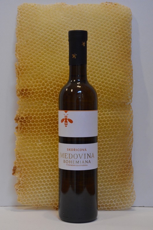 Včelco s.r.o.: Bohemiana medovina - skořicová