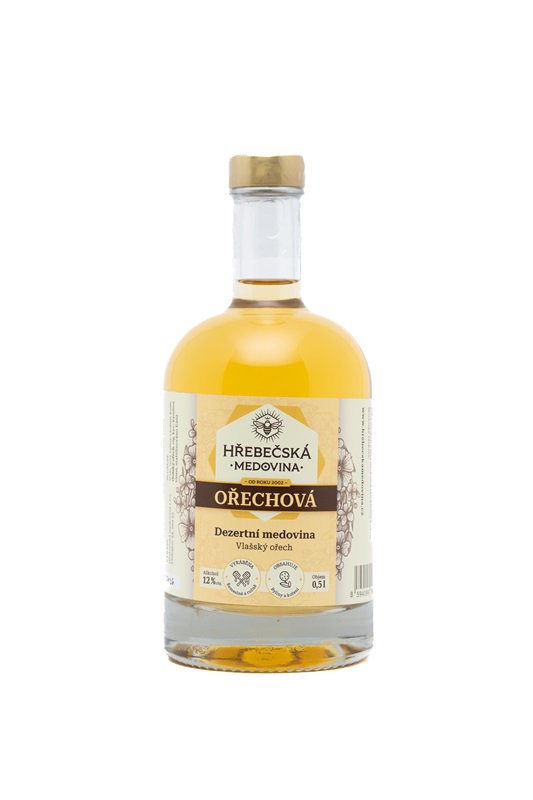 Ivana Bakrlíková: Hrebecska mead - walnut (dessert mead)