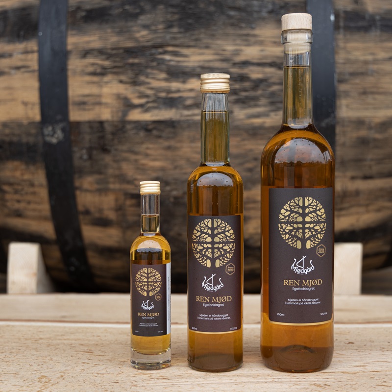 Mjødgård APS: Přírodní medovina (sherry barrel) - Ren Mjød