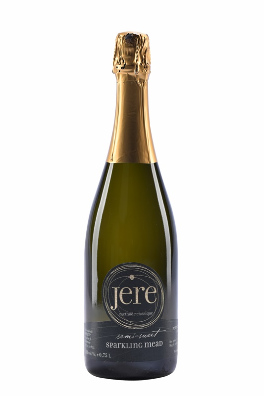 Čebelarstvo Gregor Jere: Peneča medica - Sparkling mead - semi-sweet (box 6x 0,75l)